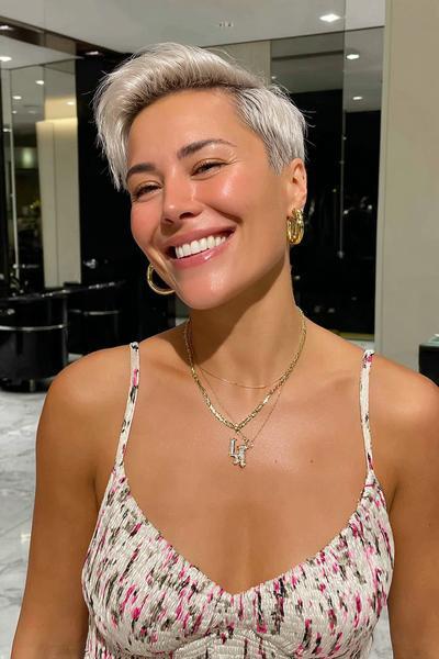 Pixie Cut 2025 – Der moderne Look für mutige Frauen