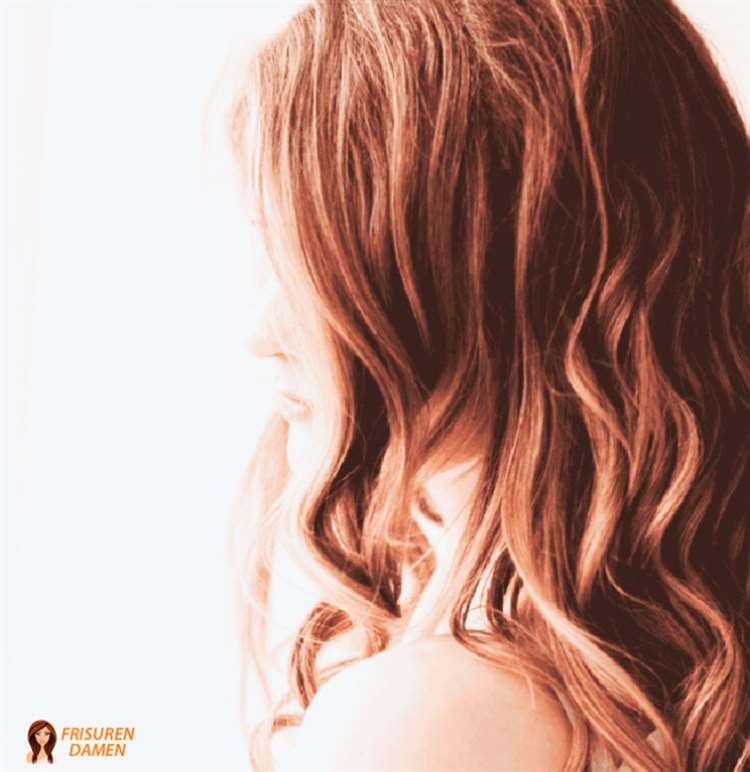 Braune Haare mit blonden Strähnen – stilvolle Wirkung