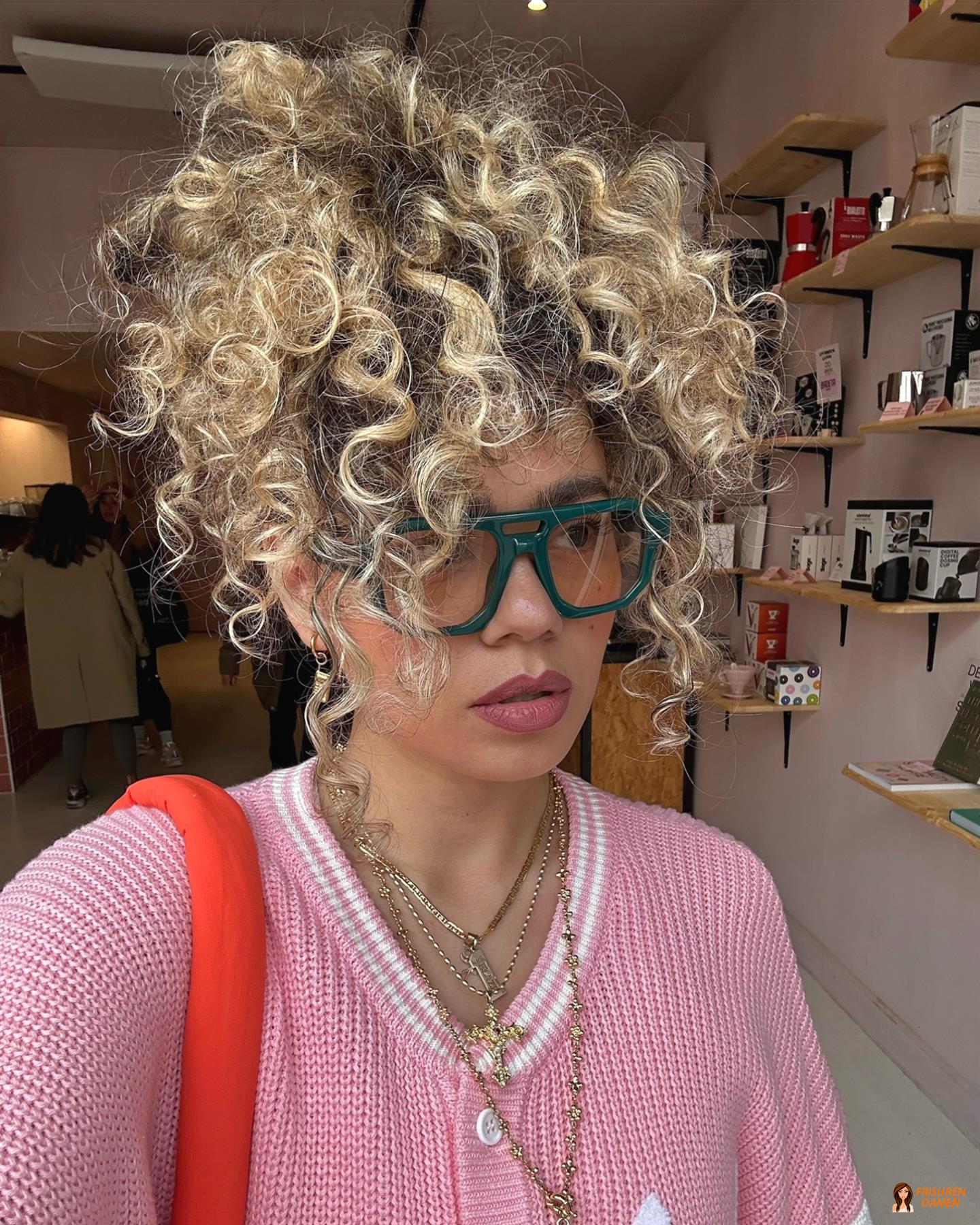 Angesetztes Babyblond