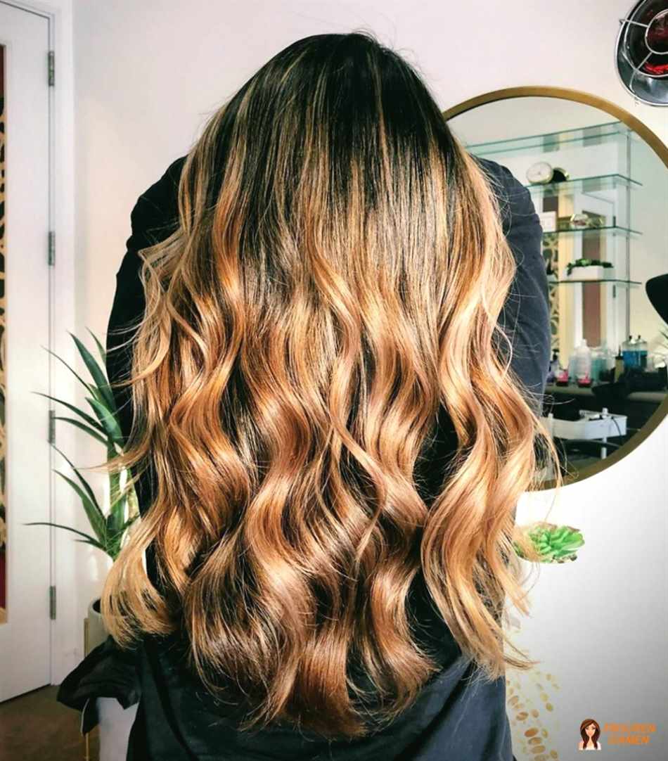 Balayage in schwarzem Haar