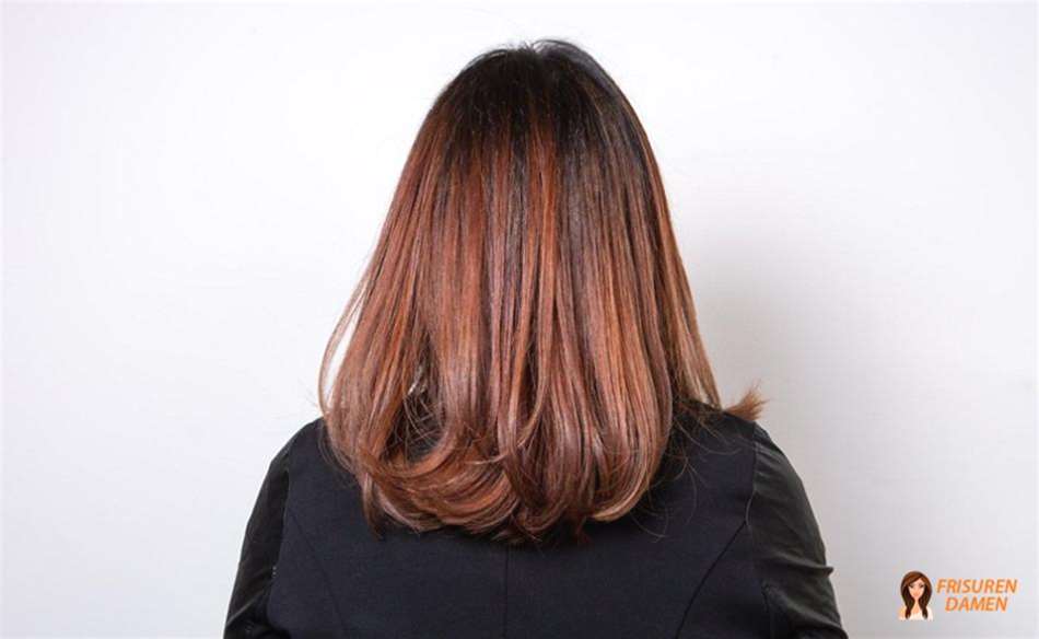 Blaustichige Rottöne – TikTok Farbtrend 2026 für Damen