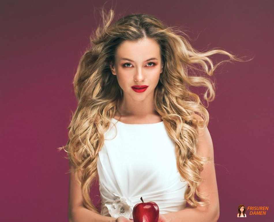 Blonde Meerjungfrauenwellen – ikonischer Bösewicht-Stil