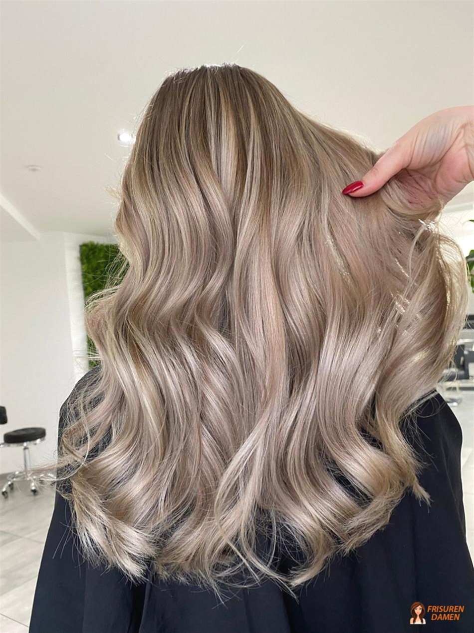 Bronde-Strähnchen – natürliche Highlights