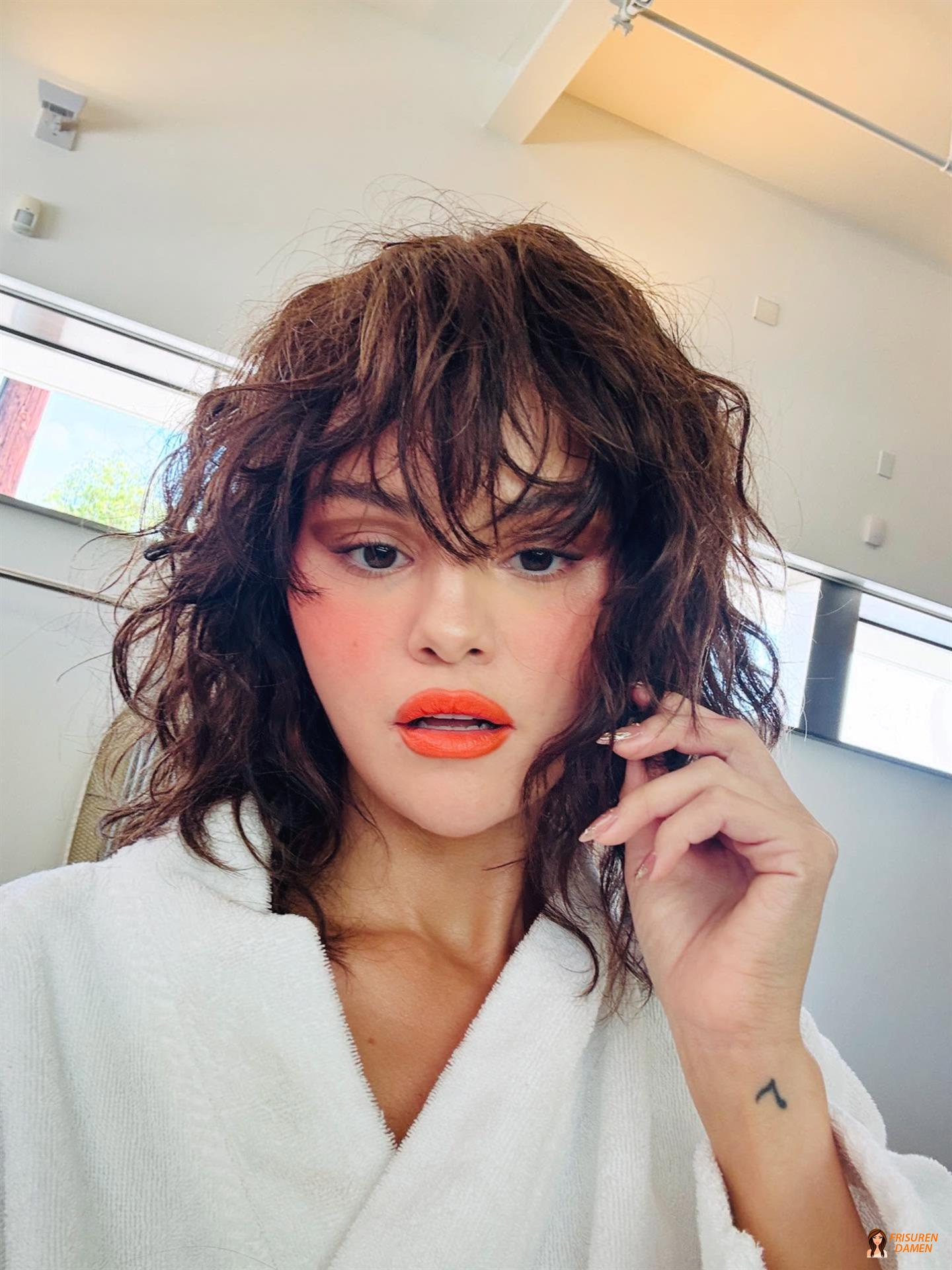 Shag mit 70er-Jahre-Pony