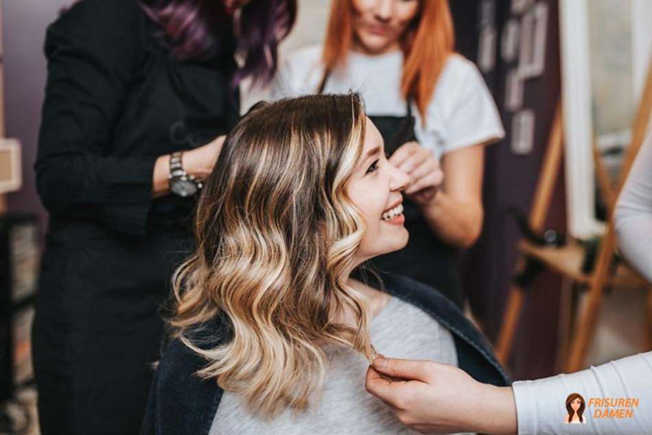 Farbkorrektur für gelbstichiges Haar – Gelbstich neutralisieren