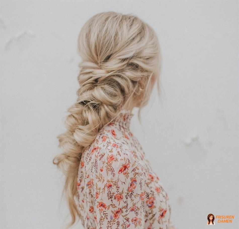 Fischschwanzzopf – einfache Frisur für lange Haare