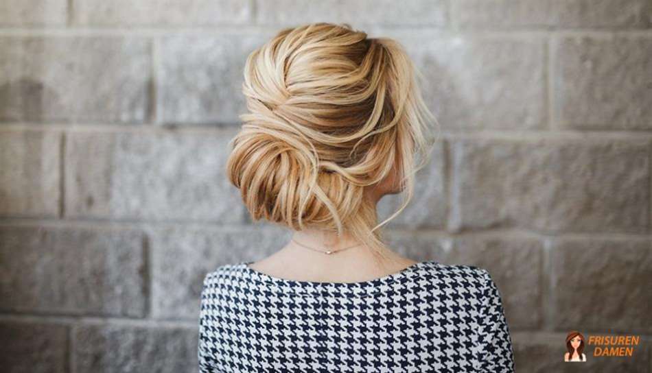 Französischer Twist als elegante Brautjungfernfrisur