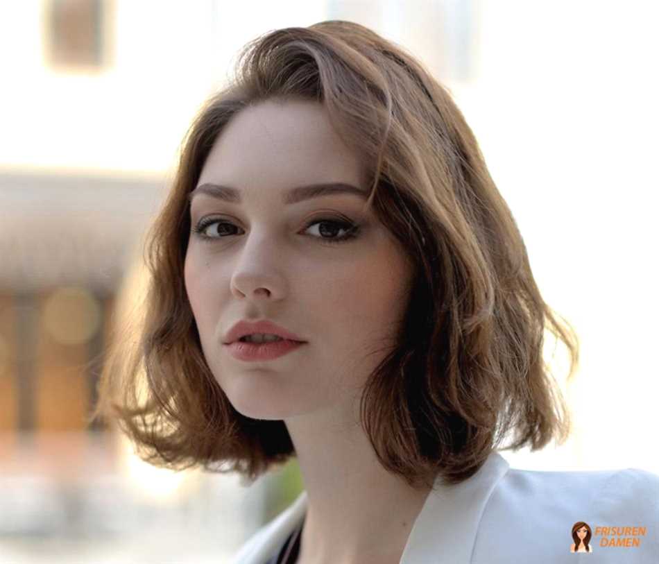 Kurze Frisuren für dickes Haar bei Damen