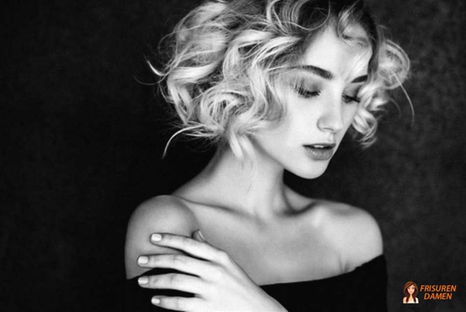 Frisuren für kurzes lockiges Haar – natürlich und modern