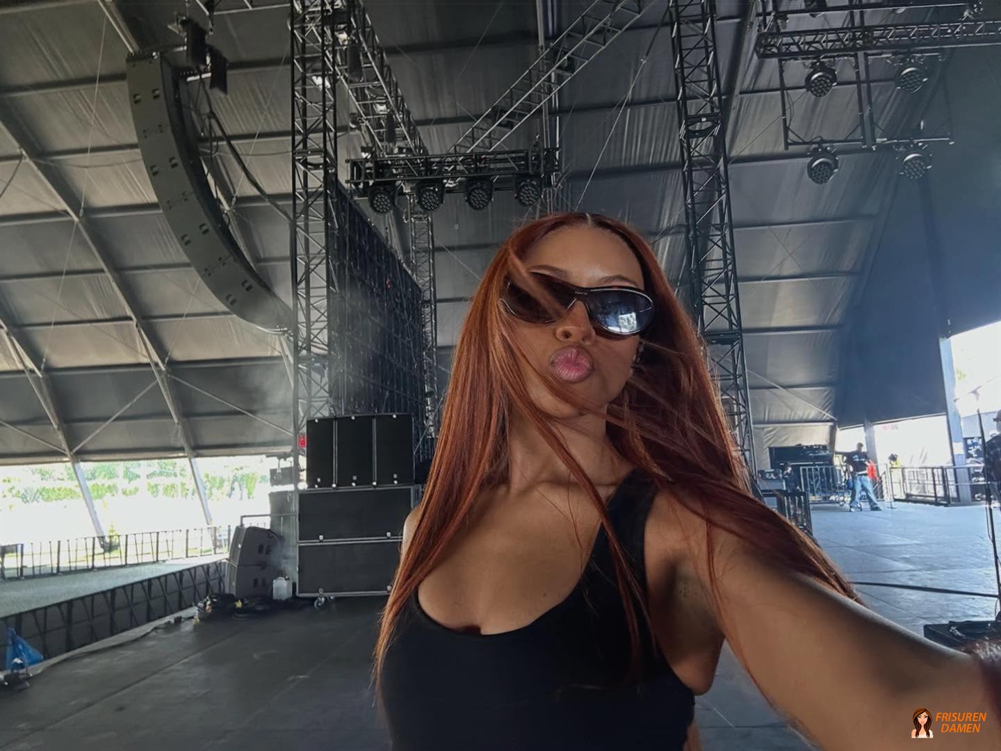 Gedämpftes Kastanienbraun