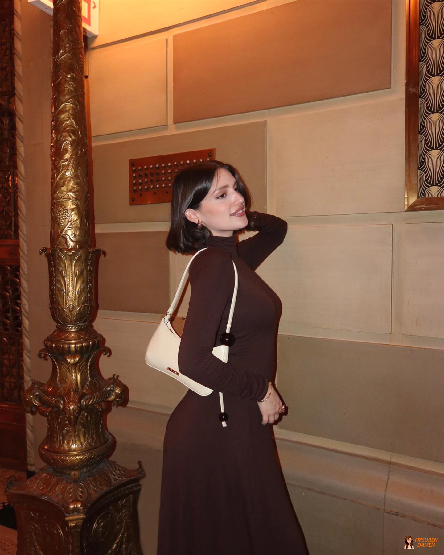 Geschwungener, gerader Bob