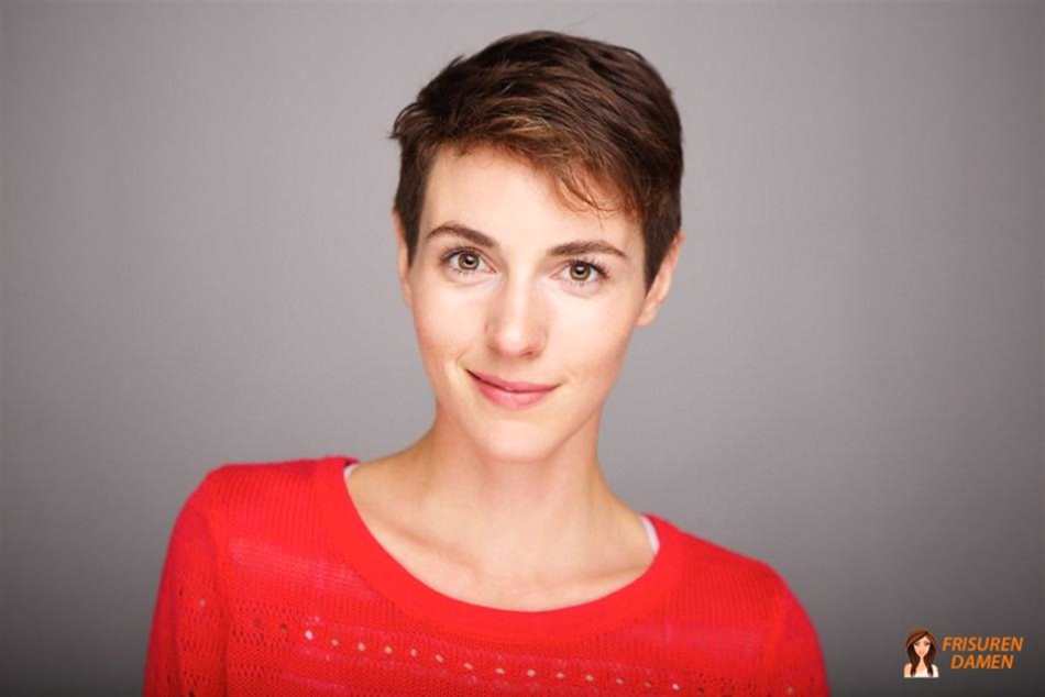 Kurzer Pixie-Bob – moderne kurze Bobfrisur für Frauen