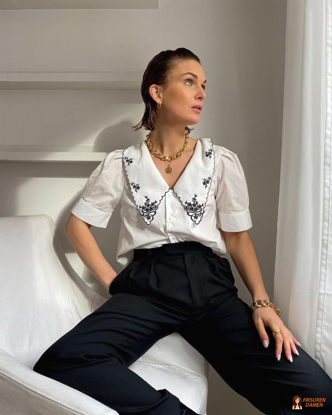 Zurückgekämmtes Kurzhaar