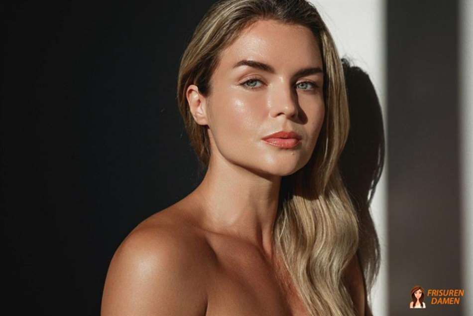 Lange Stufen mit Face-Framing Strähnen – schmeichelhaft für Damen