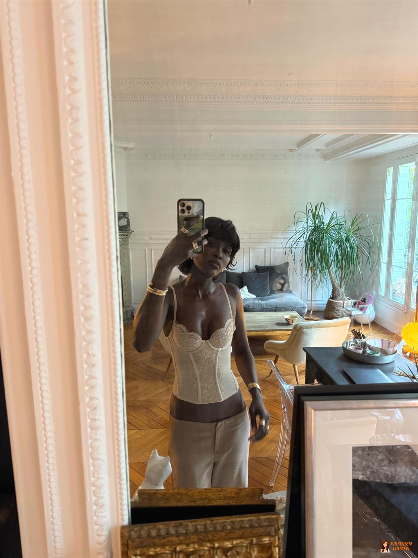 Mini-Vokuhila für runde Gesichtsformen