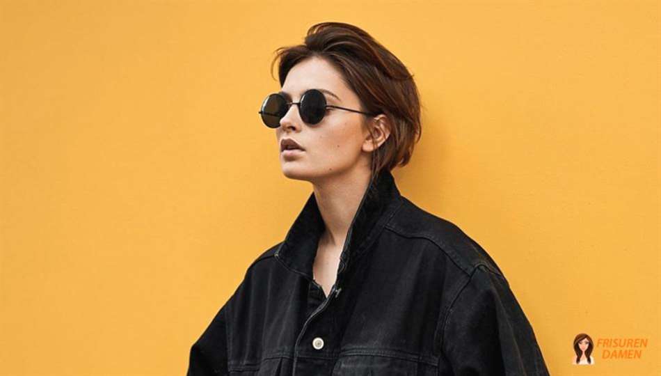 Moderner Bixie Cut für dickes Haar