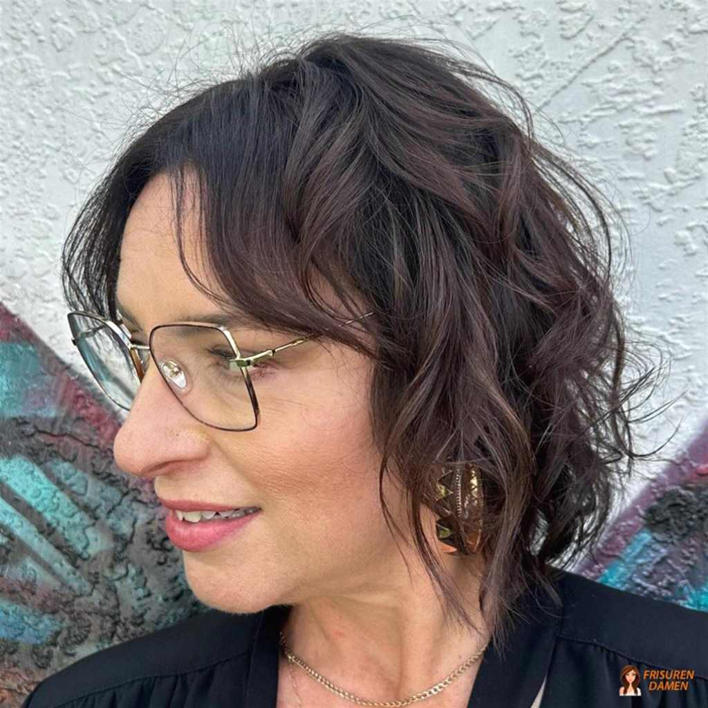 Natürliche Wellen für dünnes Haar mit charaktervoller Struktur