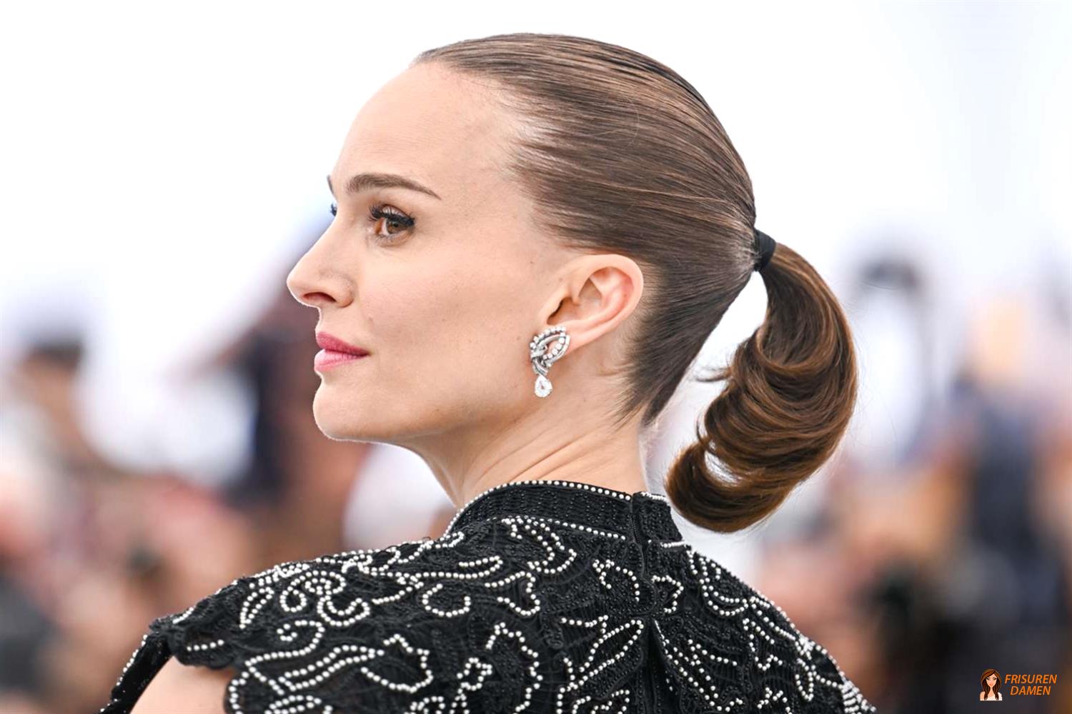 Niedliche Pferdeschwanzfrisuren für kurzes Haar 2026