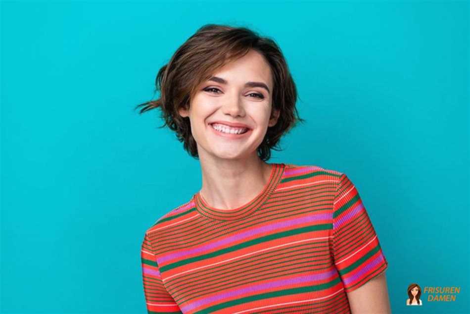 Seitenscheitel mit Pony für Damen über 40