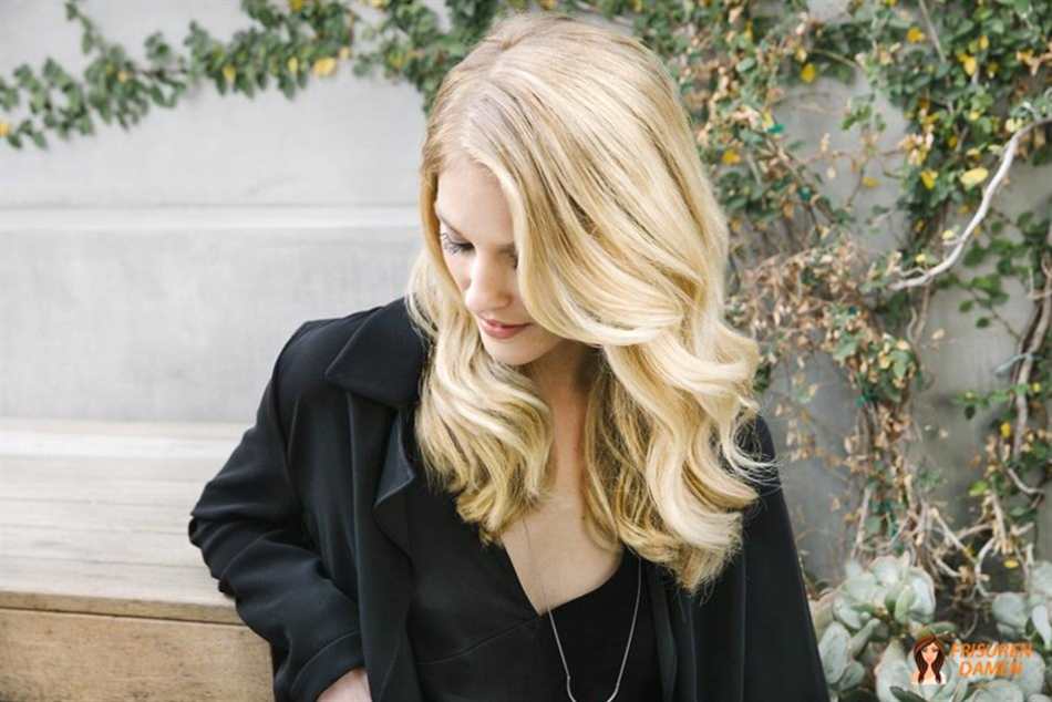 So hellen Sie Ihr Haar zu Hause auf – sanfte Aufhellung für Frauen