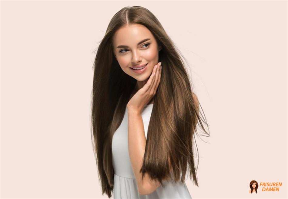 Glattes langes Haar mit Strähnen für Frauen