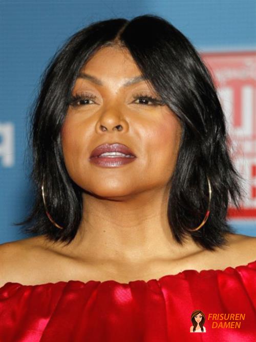 Straffer langer Bob für Frauen über 50 mit glattem Styling