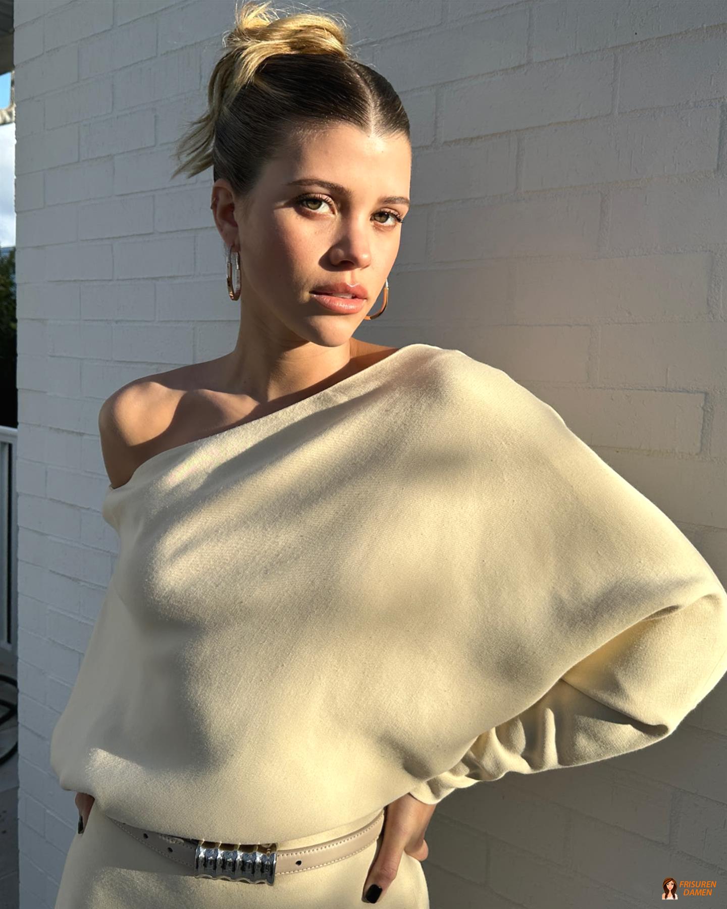 Hochsteckfrisuren 2026 für schulterlanges Haar