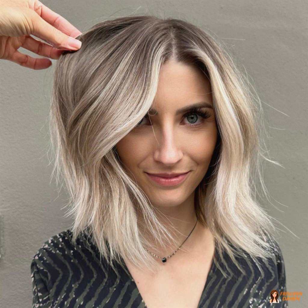 Strahlender Glanz mit Curtain Bangs für Frauen, gepflegtes Finish mit natürlicher Dimension