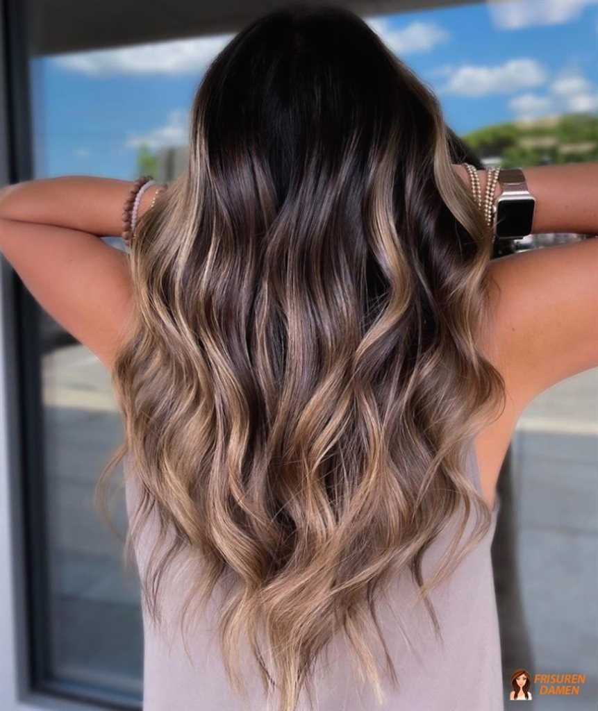 Strandwellen mit sanften Highlights – Sommerlook 2026