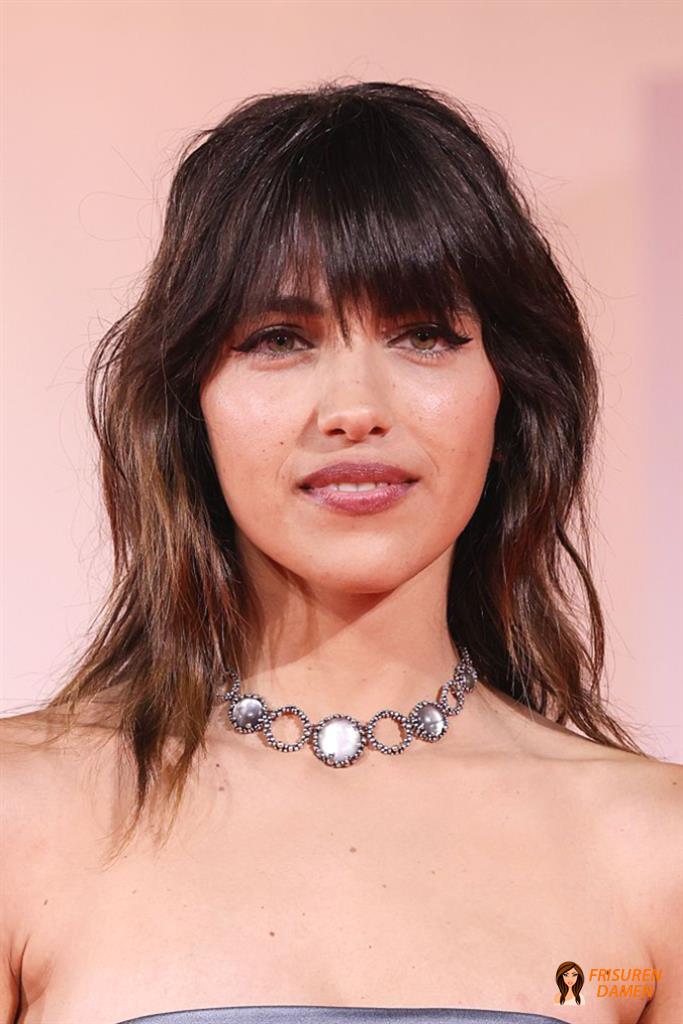 Strukturierte Stufen mit französischem Pony