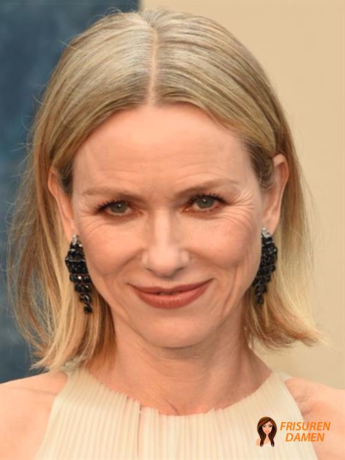 Stufenbob mit nach außen geföhnten Spitzen für Frauen über 50