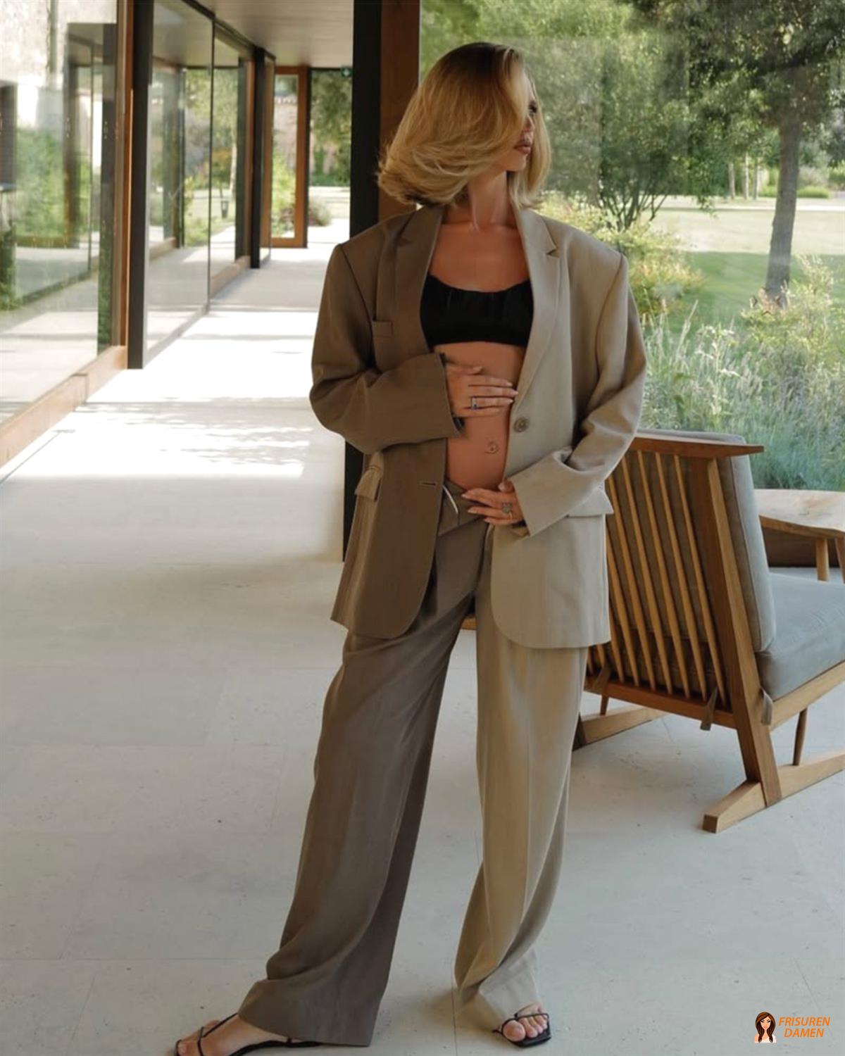 Schwungvoller Monaco Bob mit Volumen für Damen