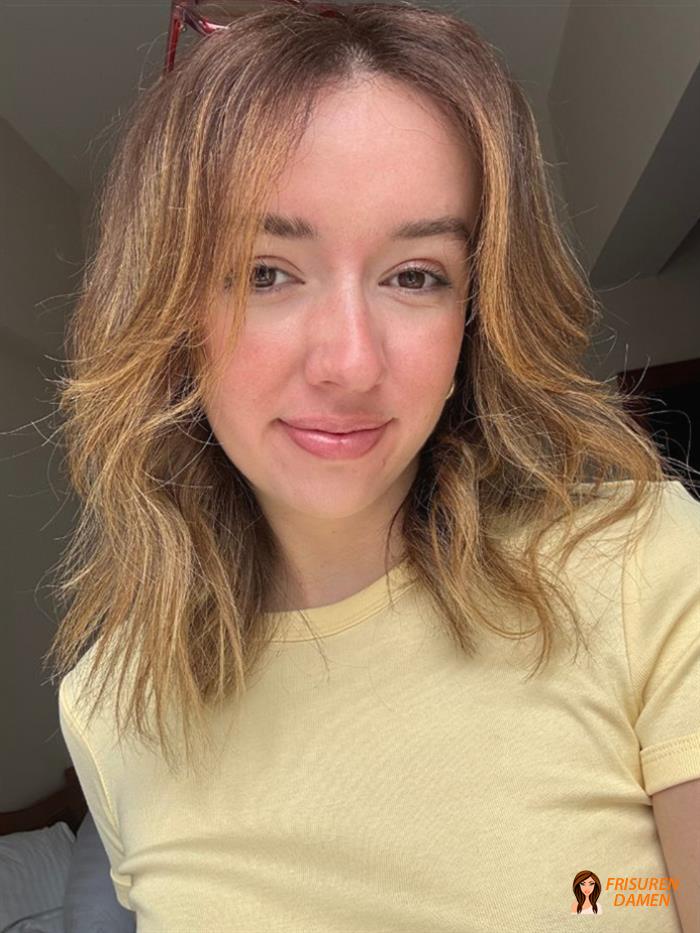 Ghost Bangs für Frauen: Der unsichtbare Pony-Trend 2026