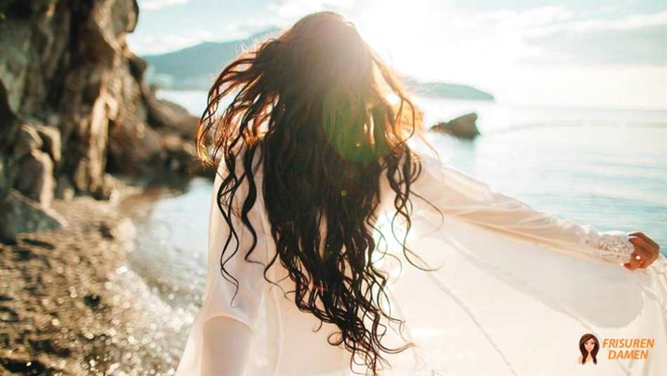Beach Waves stylen Schritt für Schritt für Frauen
