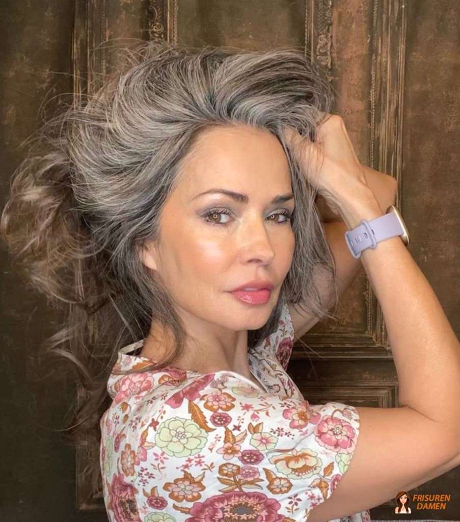 Wildes Volumen – voluminöse Frisur für Frauen