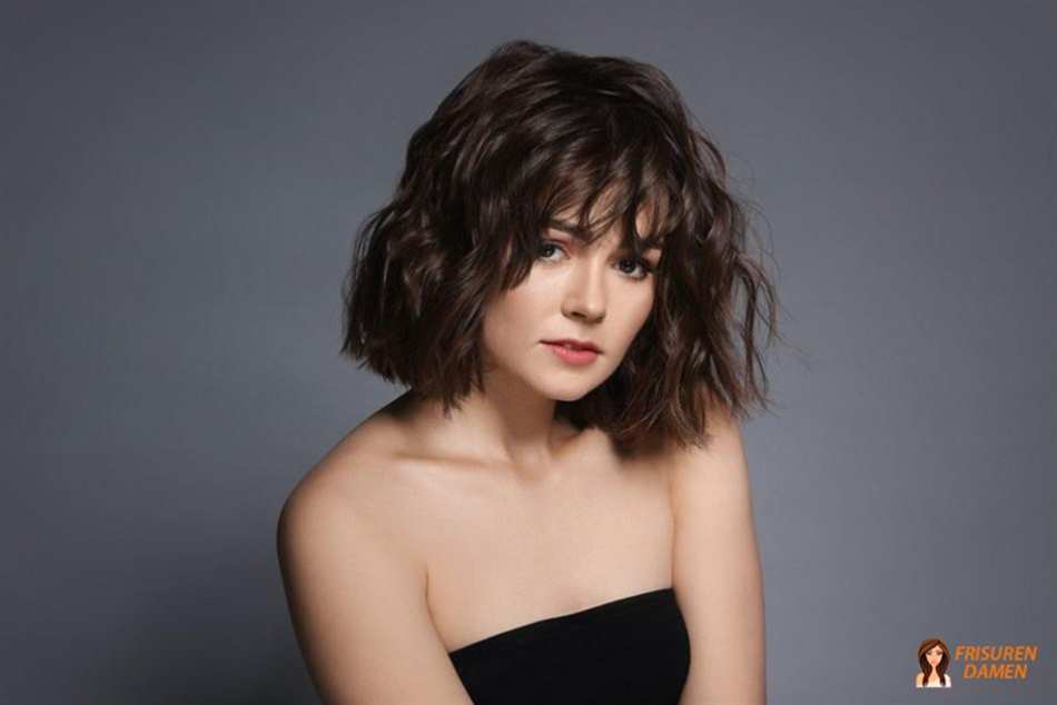 Bob mit Pony für Frauen über 40