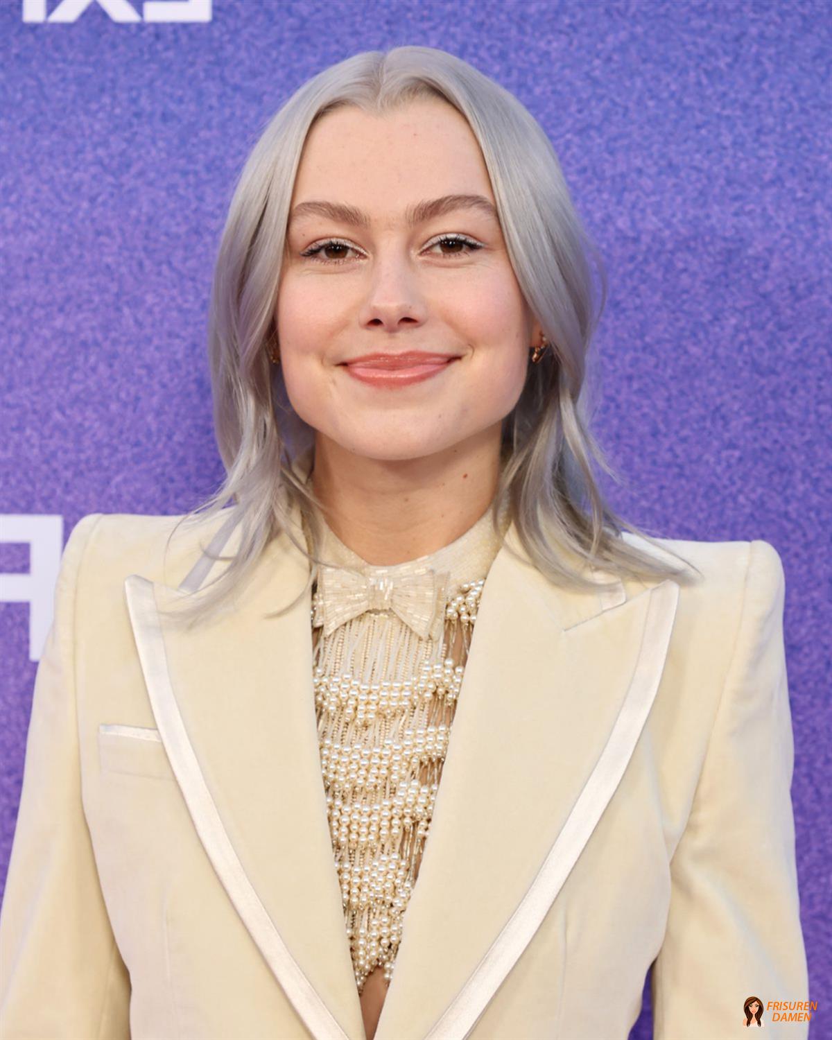 Grauer Bob mit sanftem Ombré-Verlauf